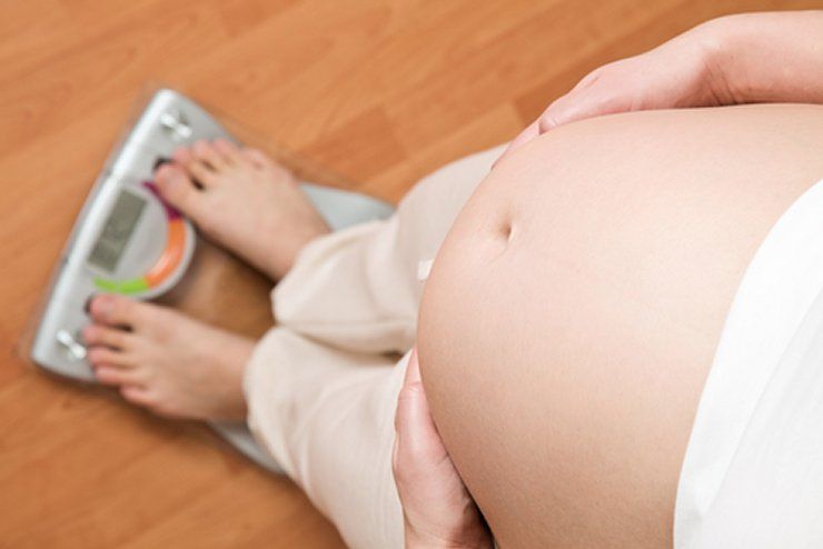 Πόσα κιλά πρέπει να πάρω κατά τη διάρκεια της εγκυμοσύνης?