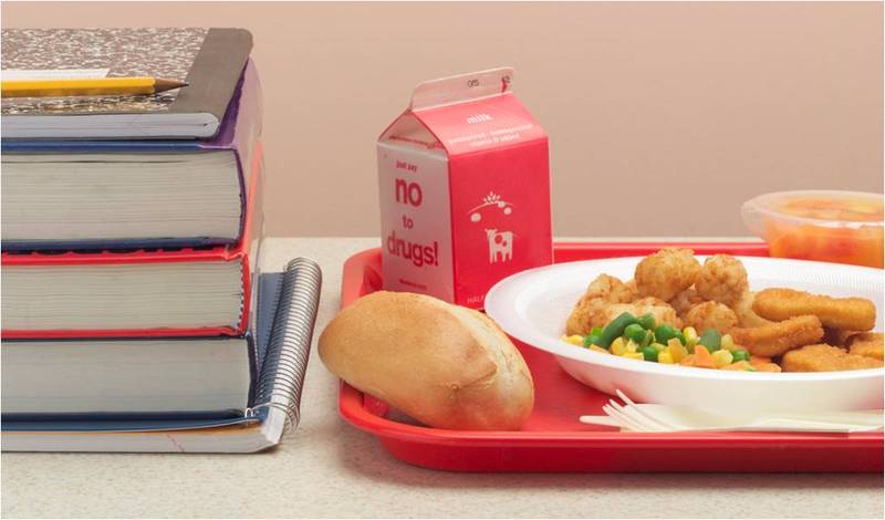 Το σχολείο βοηθά τη διατροφή της οικογένειας